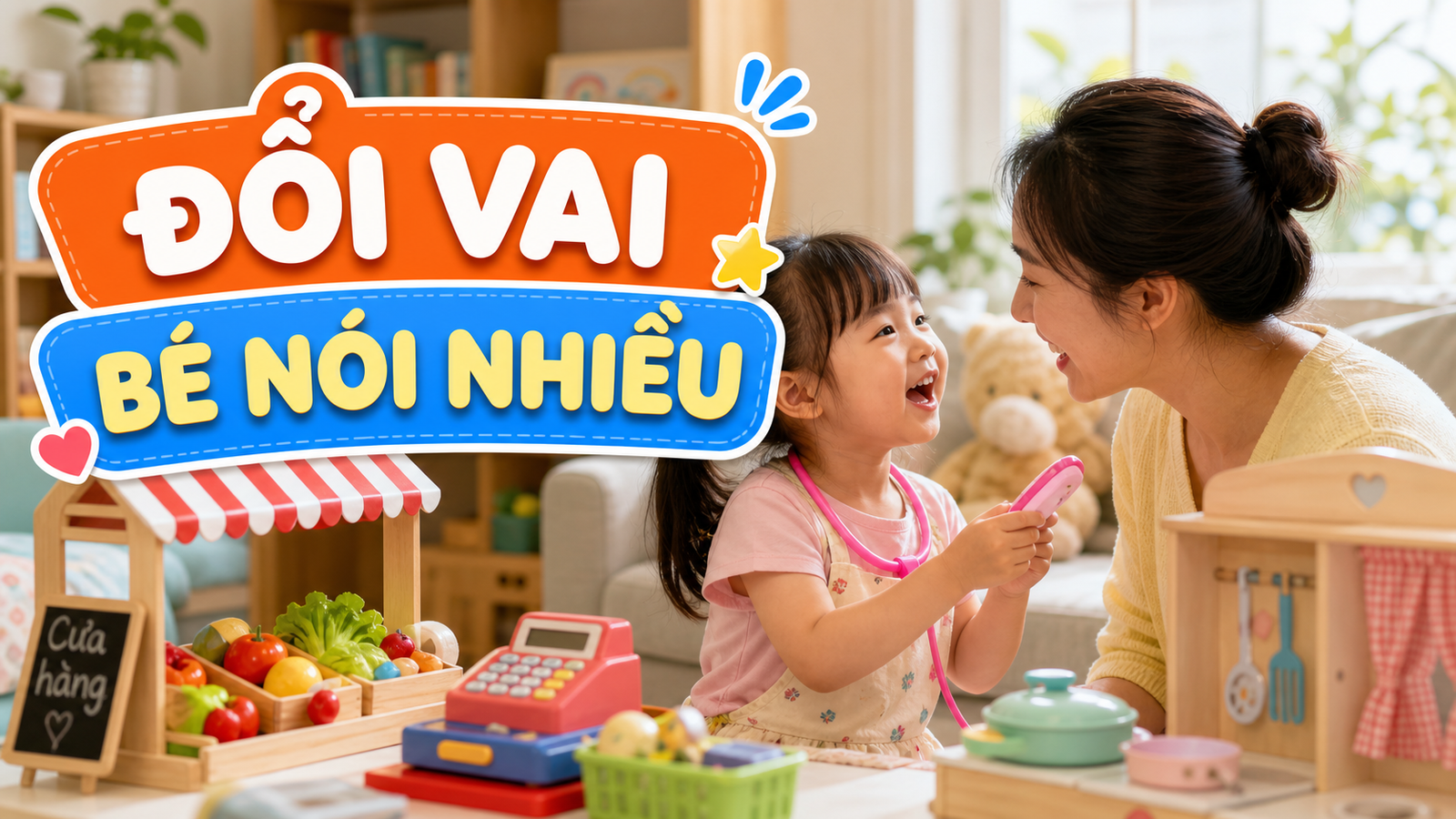 Mẹ và bé chơi đóng vai bán hàng với quầy đồ chơi nhỏ