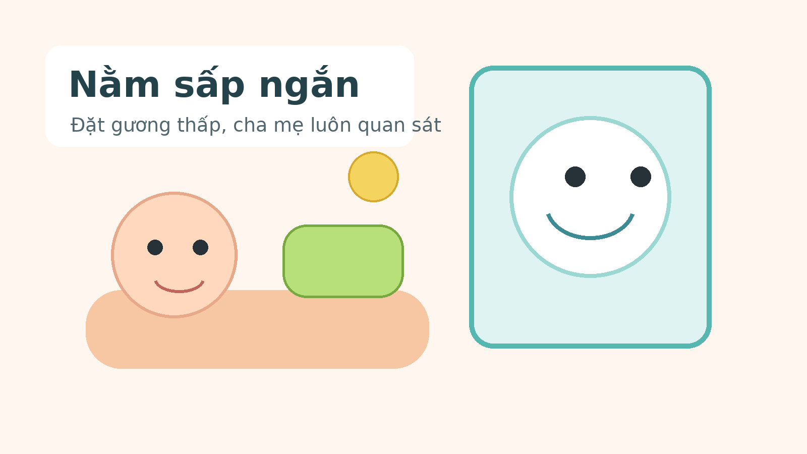 Mẹ đặt gương mềm trước mặt bé khi nằm sấp ngắn trên thảm