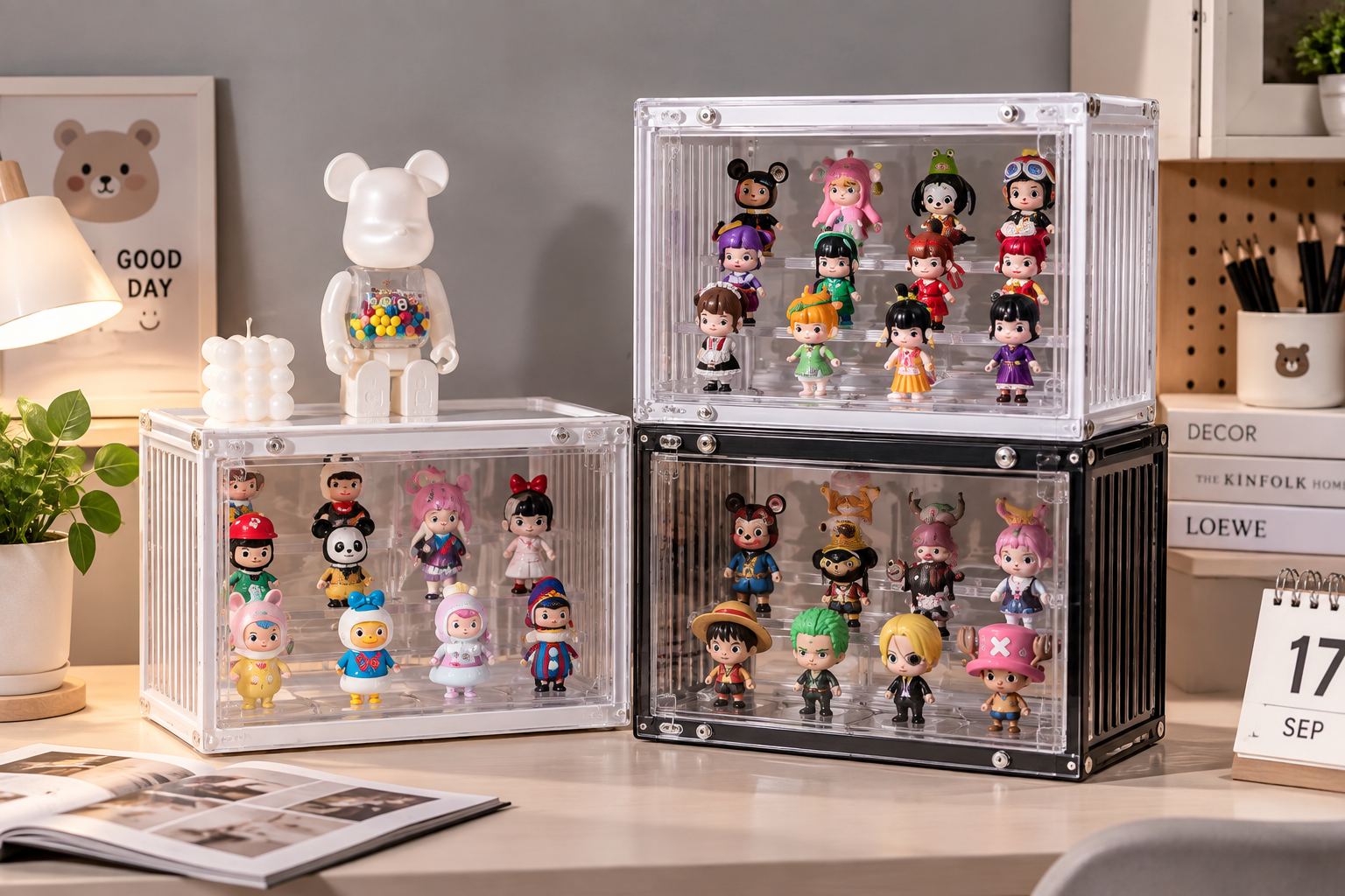 Hộp đựng trưng bày mô hình búp bê figure bằng Acrylic trong suốt kích thước 30x17x23.5 và 34x23x31.5 Aquakids - Ảnh lifestyle / cách chơi